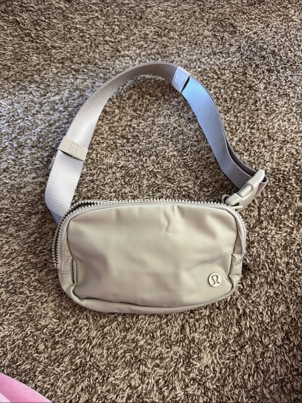 Lululemon Light Greige Fanny pack